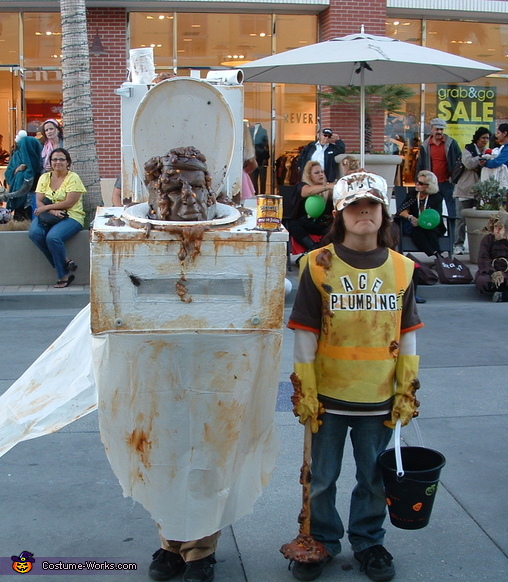 Toilet and Plumber - Homemade costumes for boys